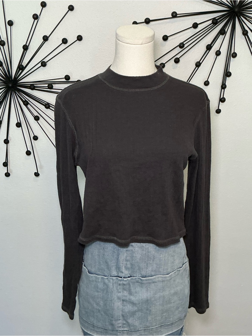 American Eagle Charcoal Ribbed Mock Neck Crop Top Size XL